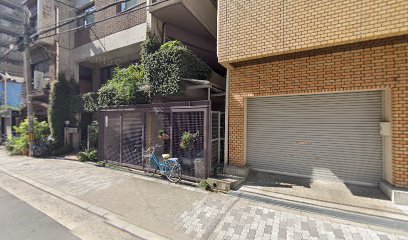 病院　本出診療所（病院）まで324m