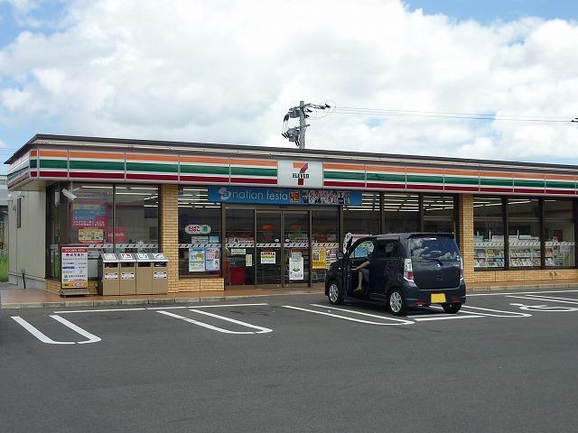 コンビニ　セブンイレブン東唐津駅前店（コンビニ）まで271m
