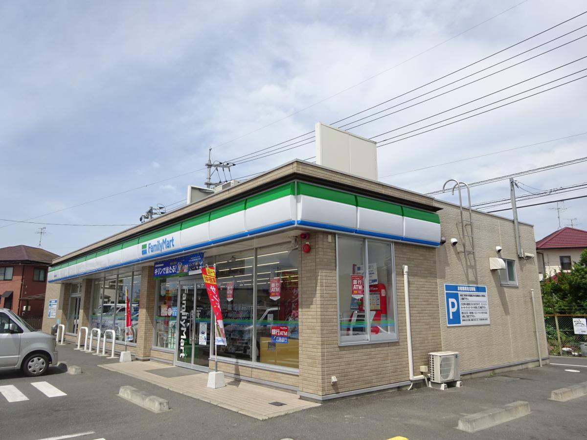 コンビニ　ファミリーマート岡山中島店（コンビニ）まで165m