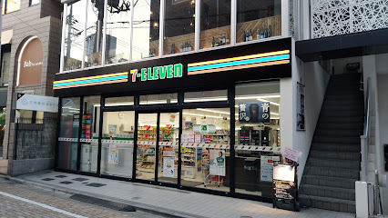 コンビニ　セブンイレブン 世田谷自由が丘駅南店（コンビニ）まで126m