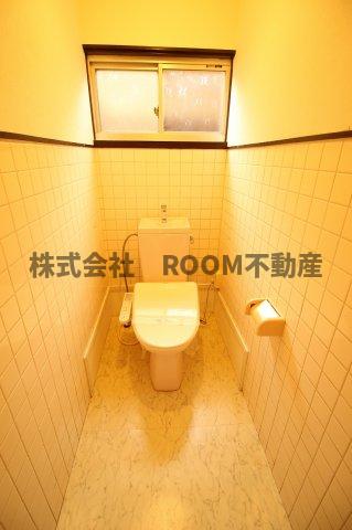 トイレ　清潔感のあるトイレです