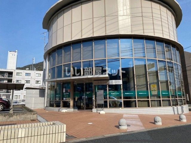 銀行　広島信用金庫温品支店（銀行）まで1382m