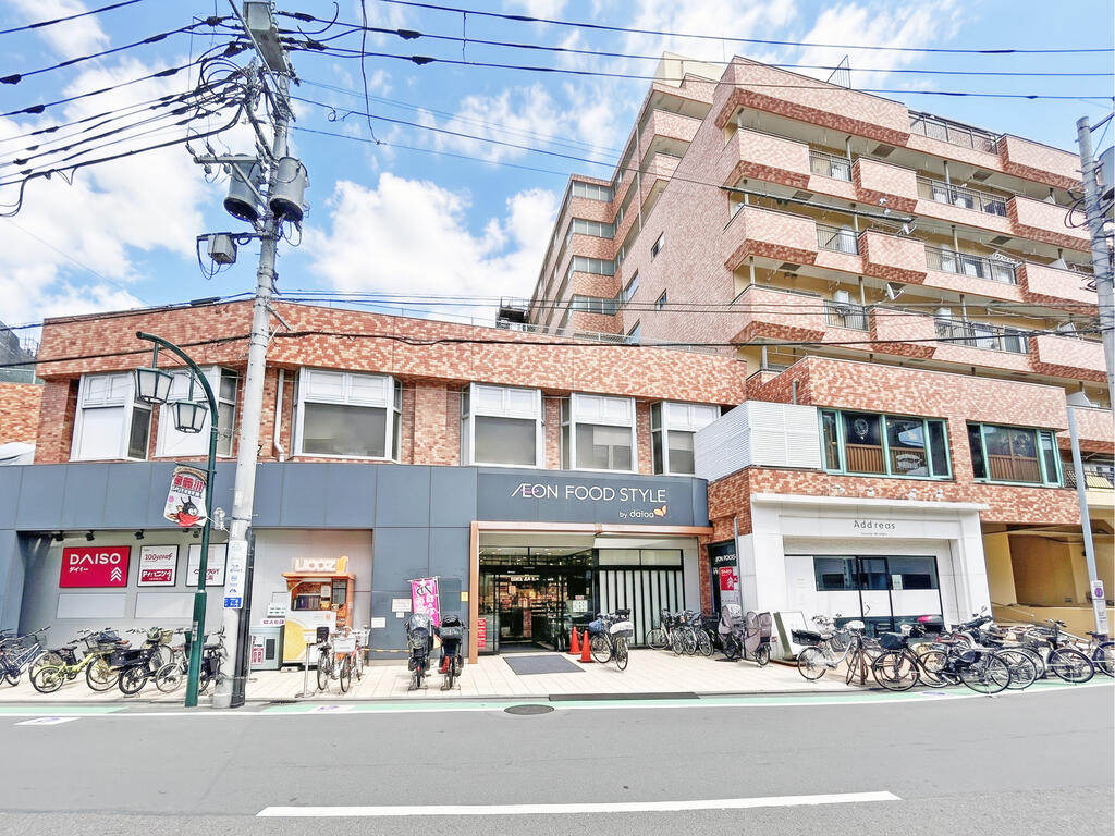 スーパー　ダイエー三軒茶屋店（スーパー）まで581m