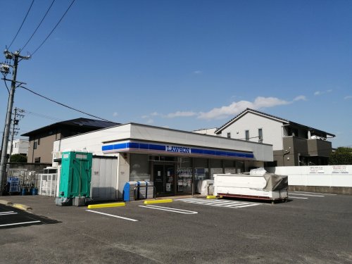コンビニ　ローソン 藤成通二丁目店（コンビニ）まで263m