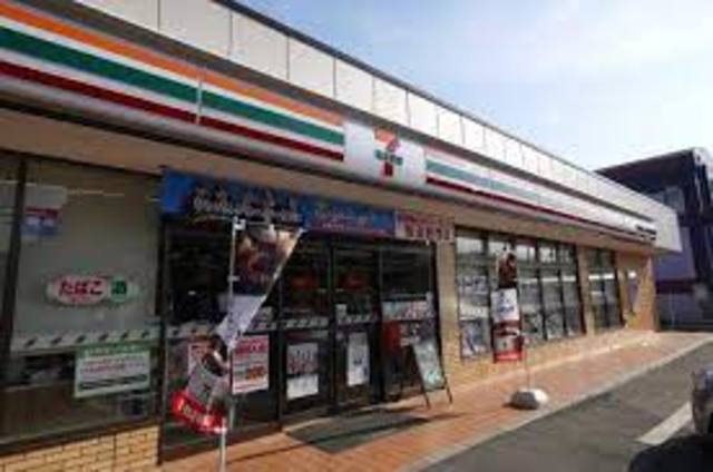 コンビニ　セブンイレブン練馬早宮3丁目店（コンビニ）まで326m
