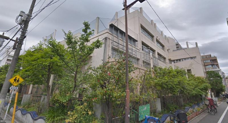 小学校　台東区立大正小学校（小学校）まで50m
