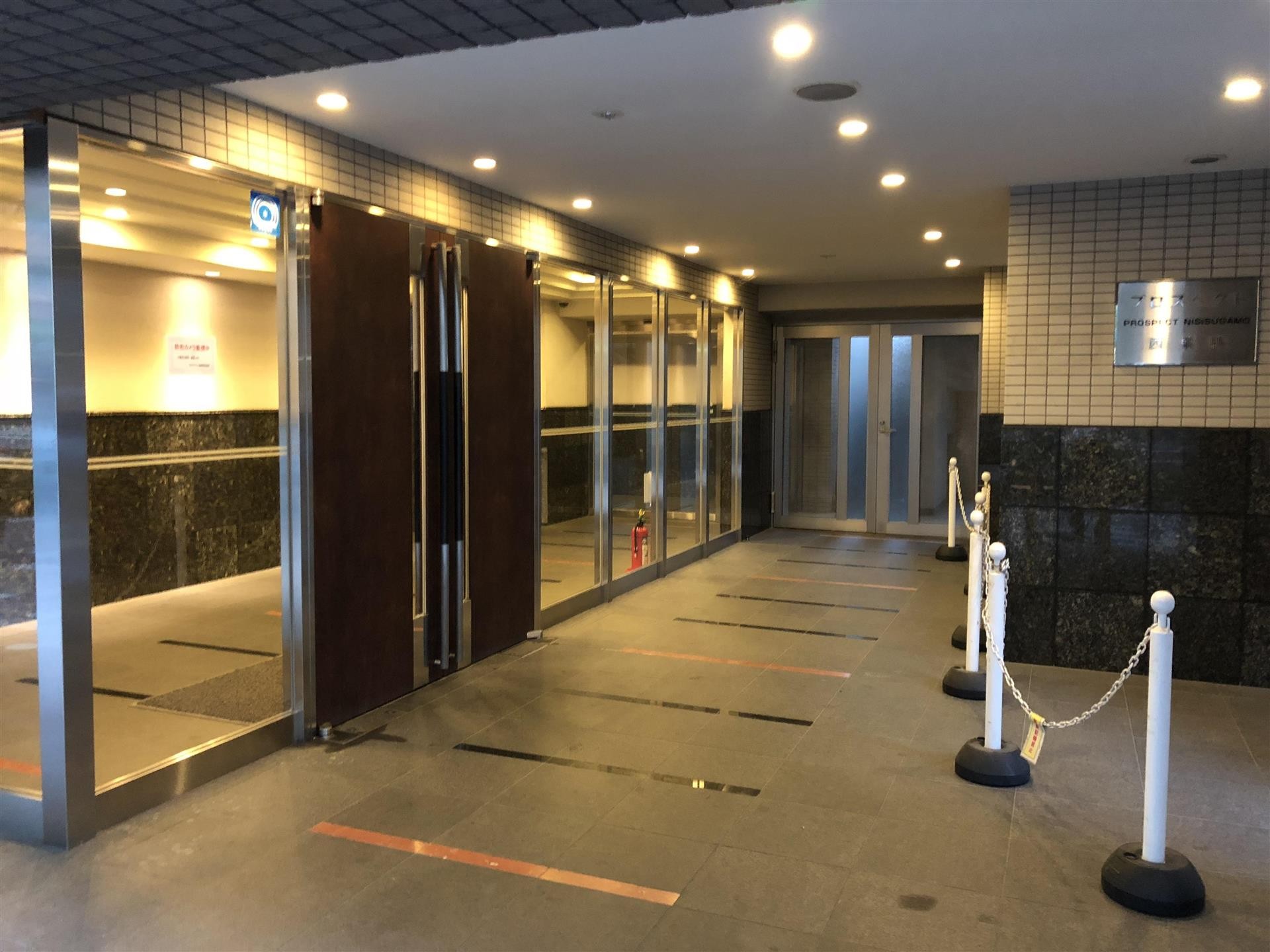 エントランス