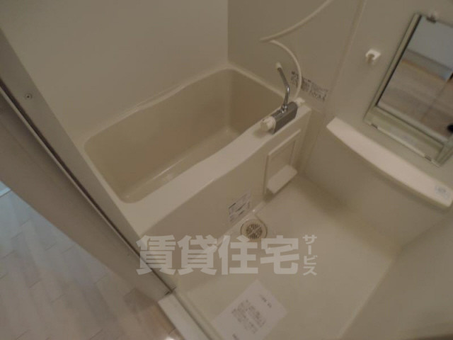 KDXレジデンス西大路の風呂写真