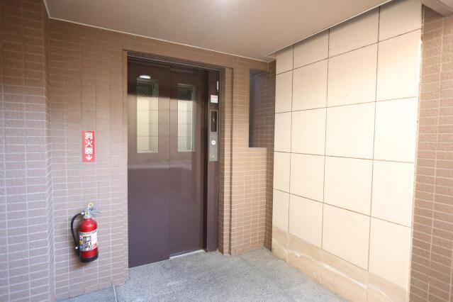 その他　エレベーター