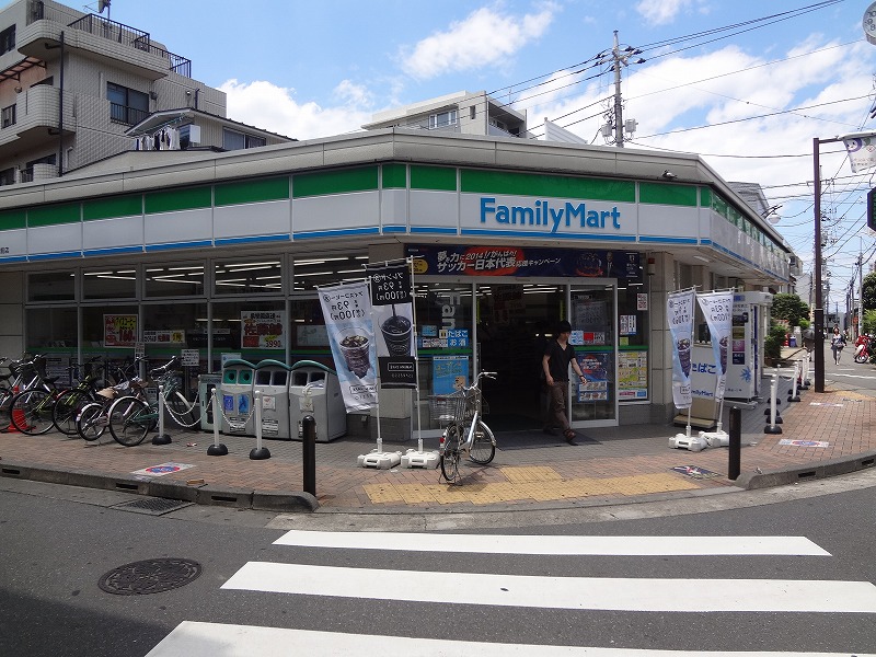 コンビニ　ファミリーマート 富士見台駅前店（コンビニ）まで115m
