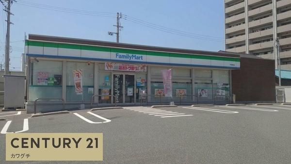 コンビニ　ファミリーマート　宇部寿町店（コンビニ）まで622m