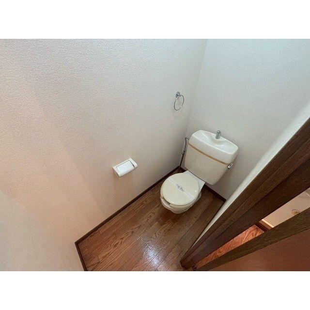 トイレ　コンパクトで使いやすいトイレです