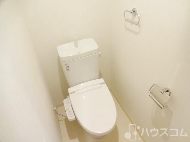 トイレ　温水洗浄便座でお尻が冷えません！