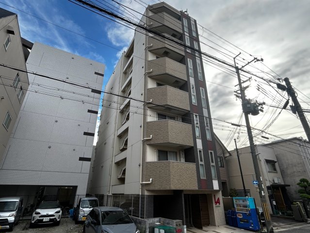 ランドアート甲子園の外観写真