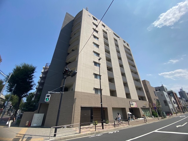 建物外観　丈夫な鉄筋コンクリート造マンションです☆