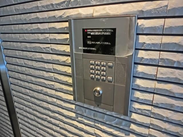 セキュリティ　オートロック完備