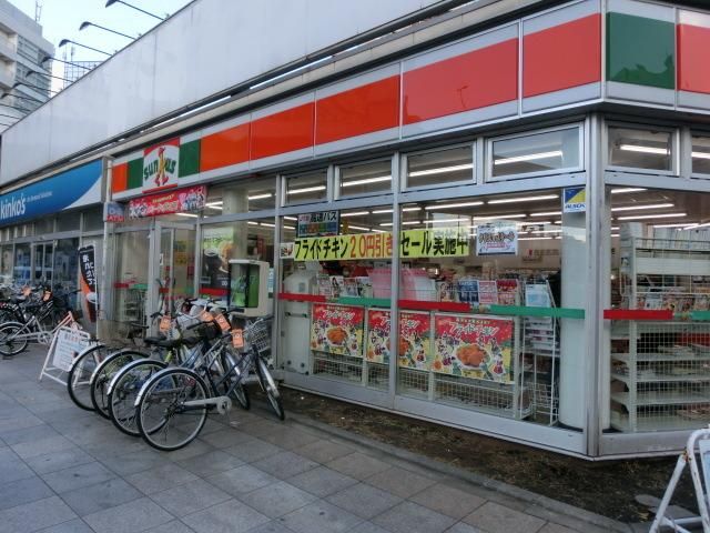 コンビニ　サンクス（コンビニ）まで110m