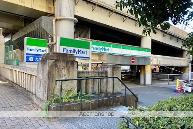 コンビニ　ファミリーマート兜町永代通り店（コンビニ）まで376m