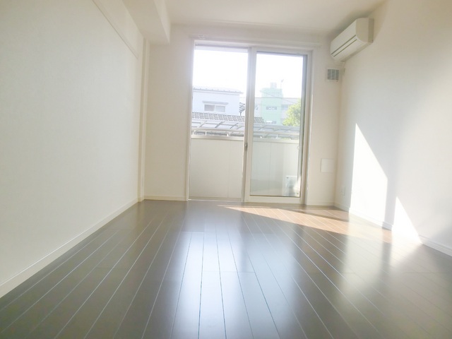 居室・リビング　綺麗なお部屋です