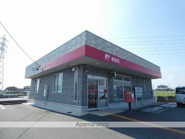郵便局　向笠郵便局（郵便局）まで2013m