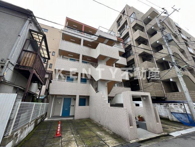 建物外観　落ち着いた雰囲気の外観です