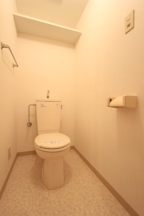 ハイエストピークのトイレ写真