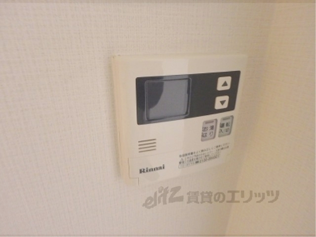 その他設備　給湯器リモコン