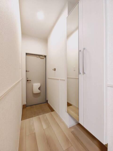 クレールプランドールIIIの玄関写真