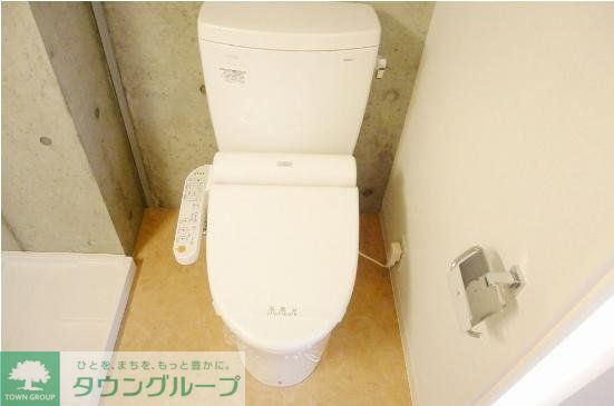 トイレ　写真は同タイプ住戸です。