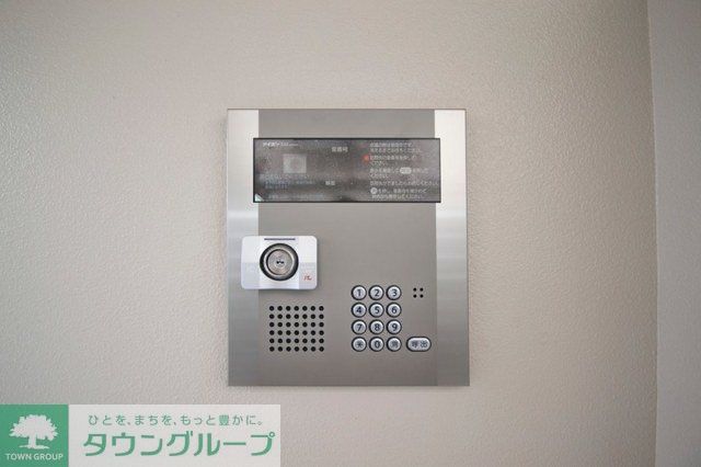 セキュリティ　写真は同タイプ住戸です。
