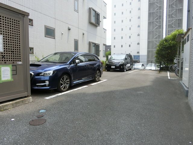 駐車場　満車の際は月極をお探しします