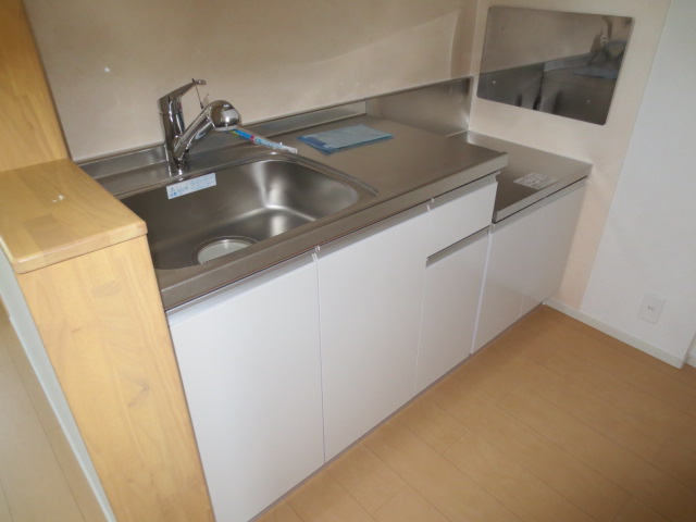キッチン　別の部屋の写真です