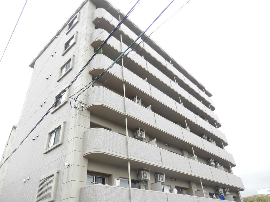 菊池郡大津町大字引水のマンションの建物外観