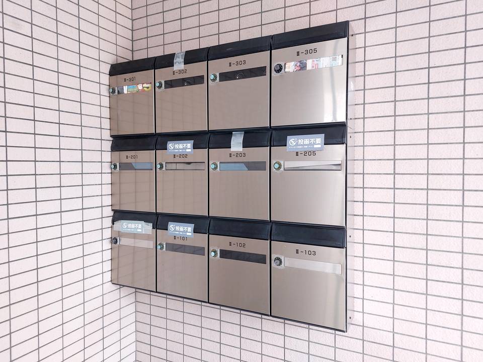 エントランス　メールBOX