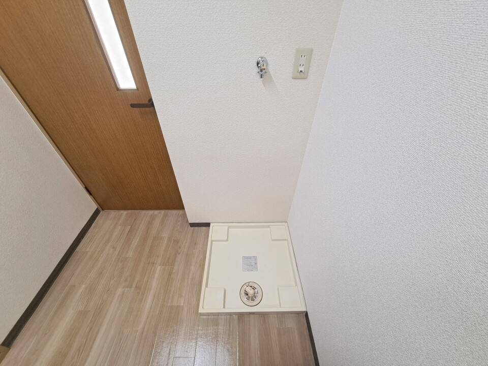 洗面設備　洗濯機置場