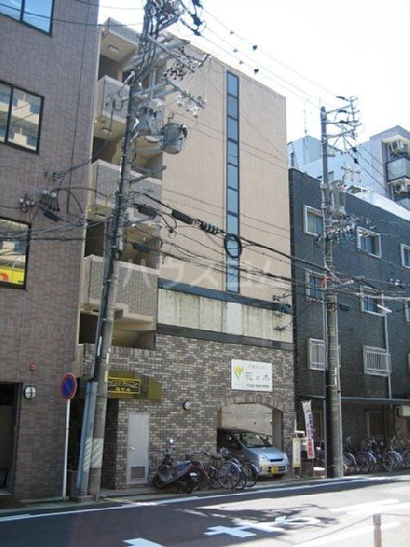 名古屋市西区花の木のマンションの建物外観