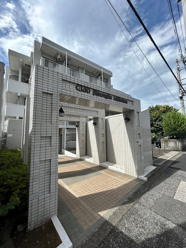 クリオ新杉田壱番館の建物外観