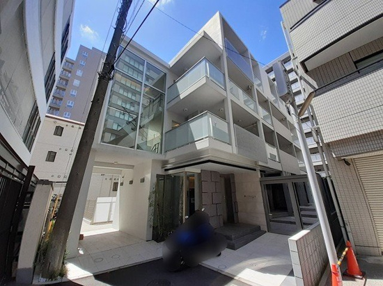 千代田区四番町のマンションの建物外観