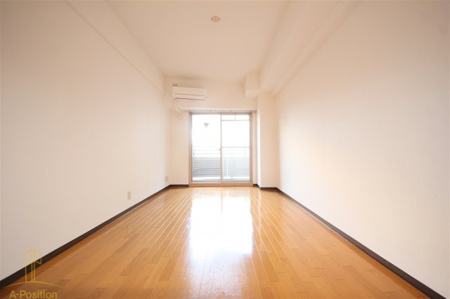 居室・リビング　レジディア天神橋