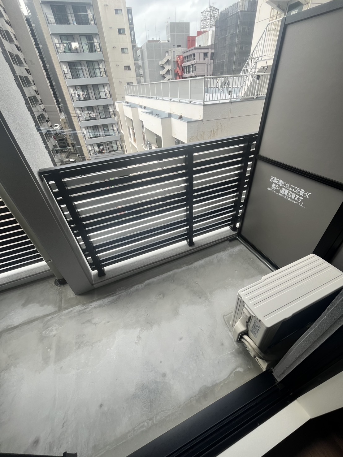 【鹿児島市加治屋町のマンションのバルコニー】