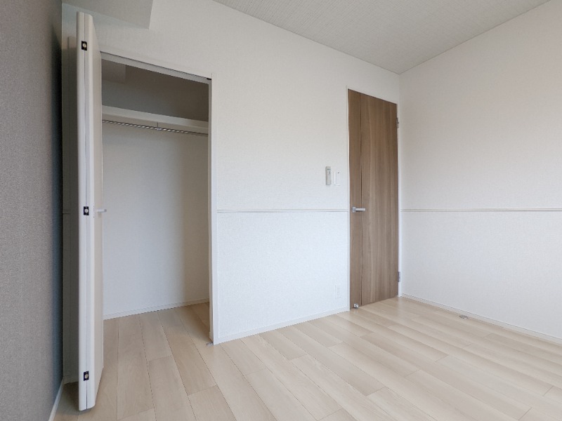 収納　図面と現状に相違がある場合には現状を優先