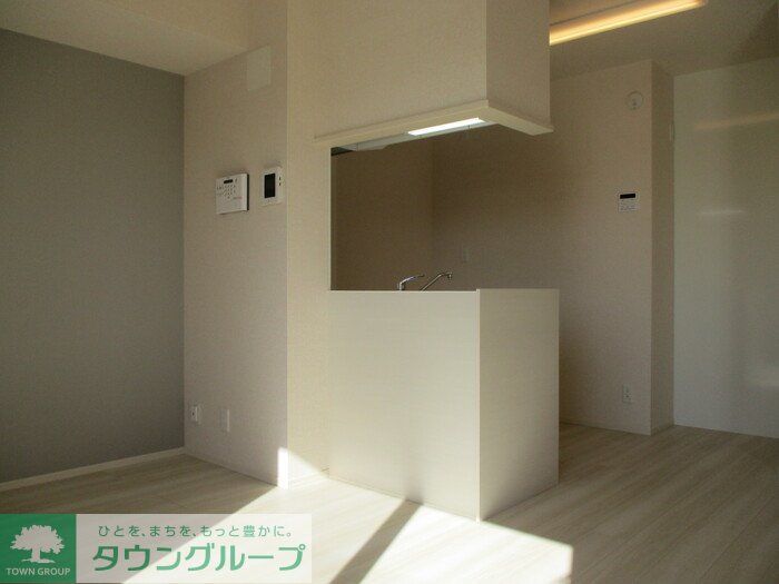 居室・リビング　現地待ち合わせ歓迎♪お問合せはタウンハウジングまで！