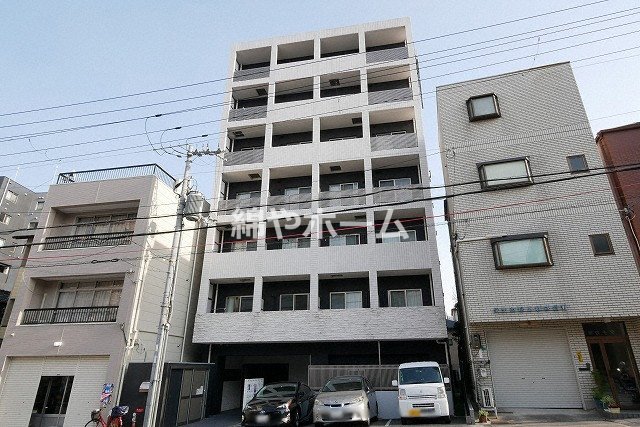 建物外観　外観は落ち着いています