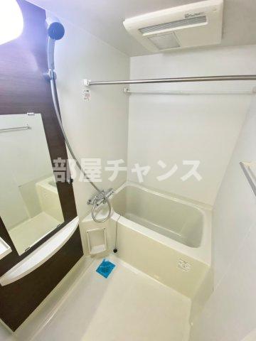 バス・シャワールーム　お風呂で日々の疲れを落としましょう