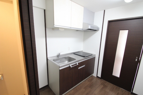 キッチン　※別部屋の写真です