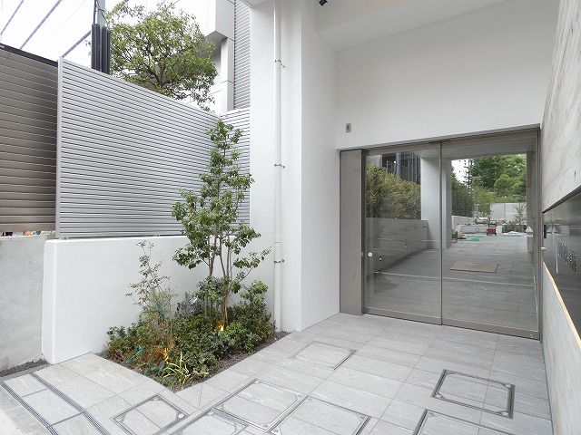 エントランス　エントランス