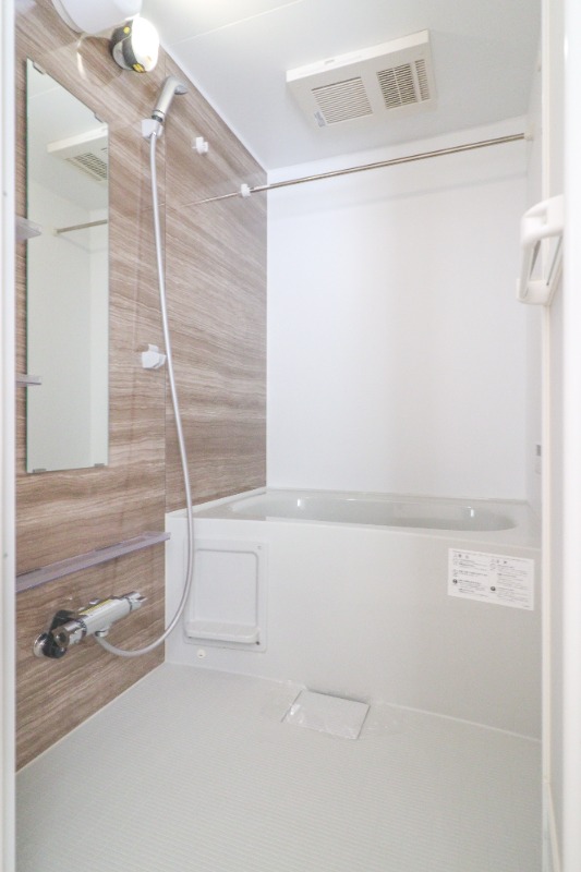 バス・シャワールーム　図面と現状に相違がある場合には現状を優先