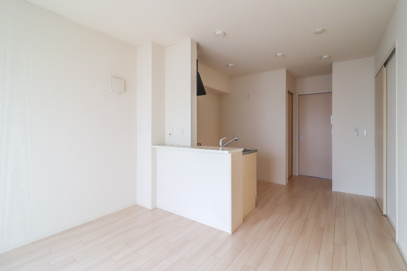 居室・リビング　図面と現状に相違がある場合には現状を優先