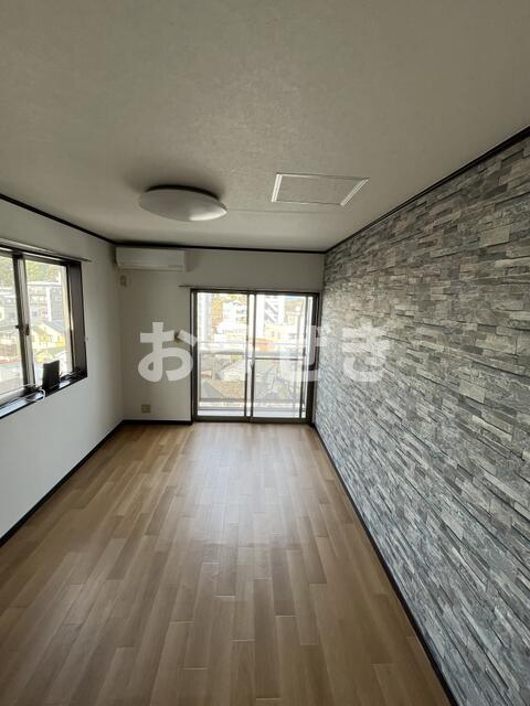 居室・リビング　※同仕様参考写真