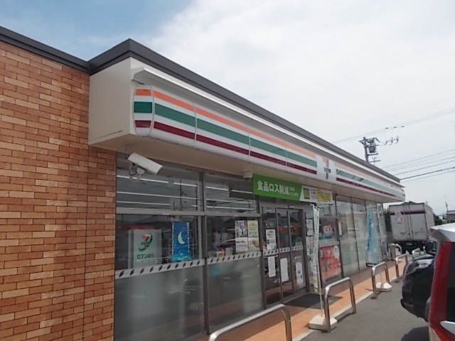 その他　セブンイレブン北鳥生４丁目店様まで270m